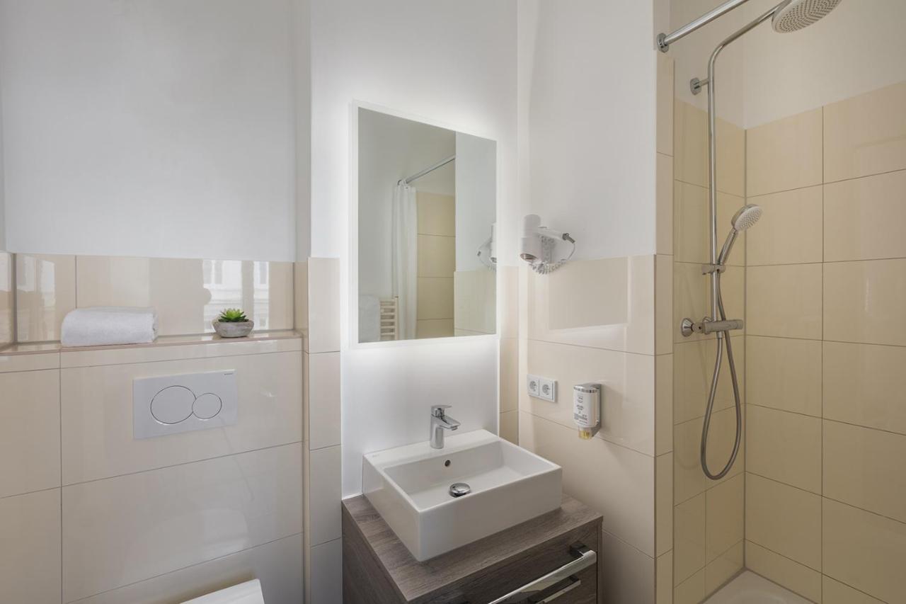 Acora City Apart Living The City Hamburg Bagian luar foto